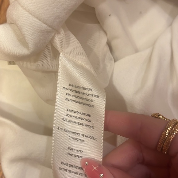 Alice + Olivia Woman’s White Open Back Top Size 4 - Picture 4 of 4